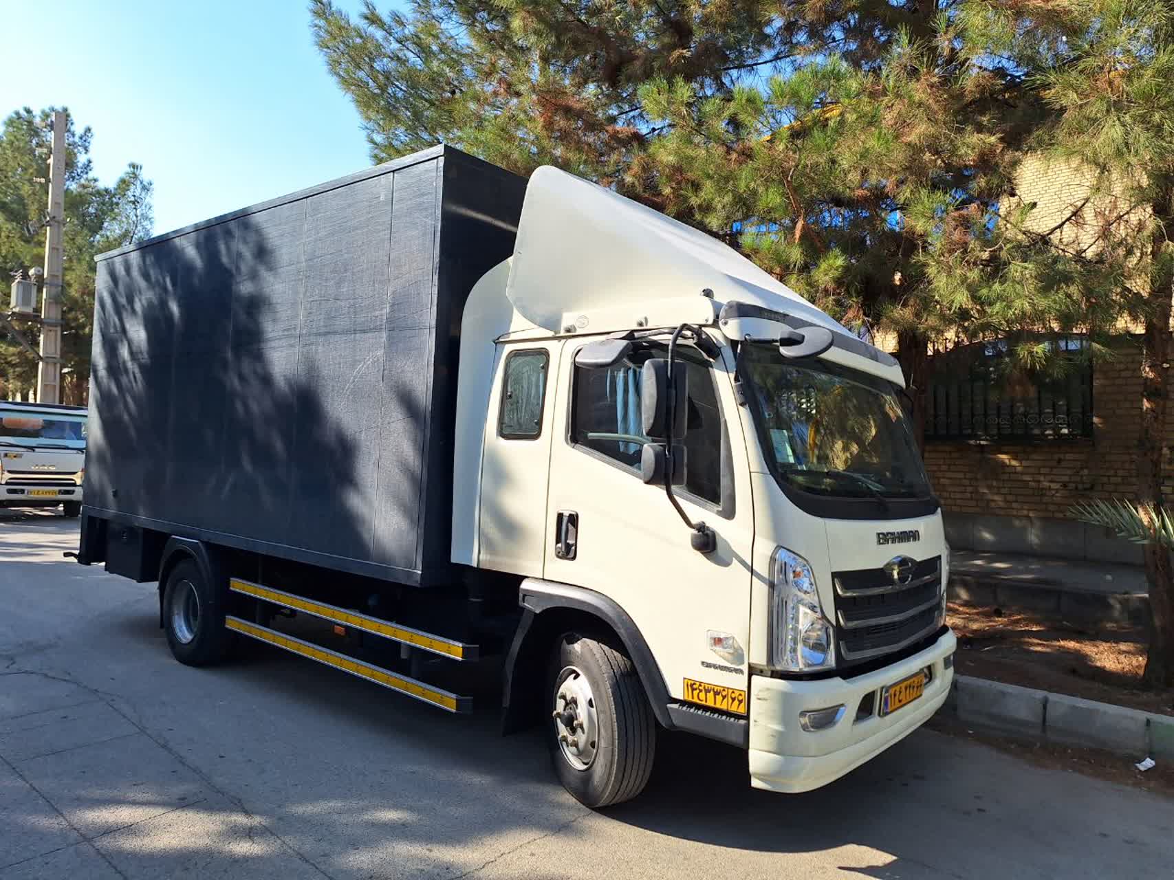 بادگیر خودرو برای کامیونت